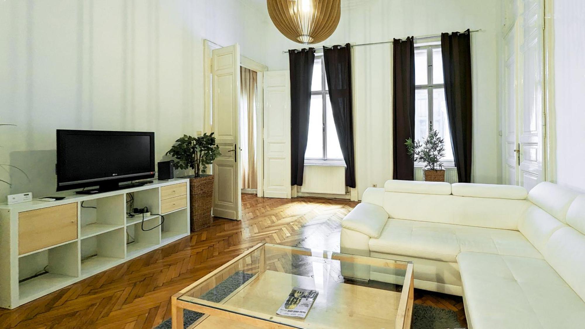 Heart Of The City, Entire Very Big Apartament Budapeszt